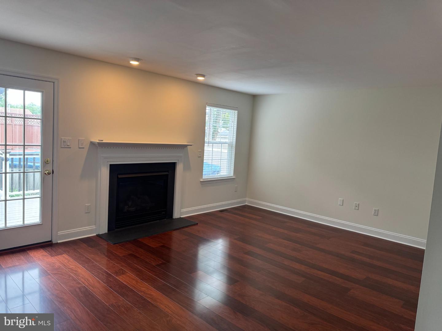 23 Charles Ave Property Photo 8
