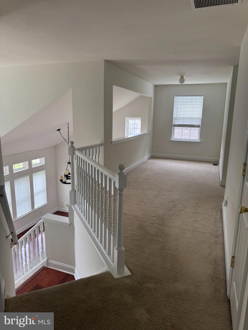 23 Charles Ave Property Photo 10