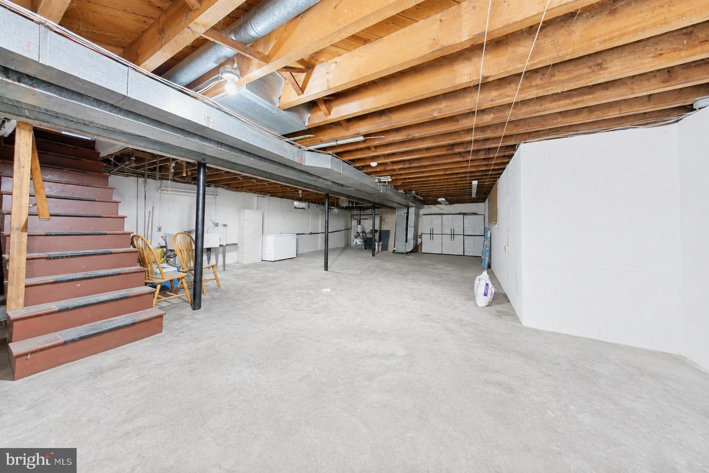 23 Summit Ave Property Photo 31