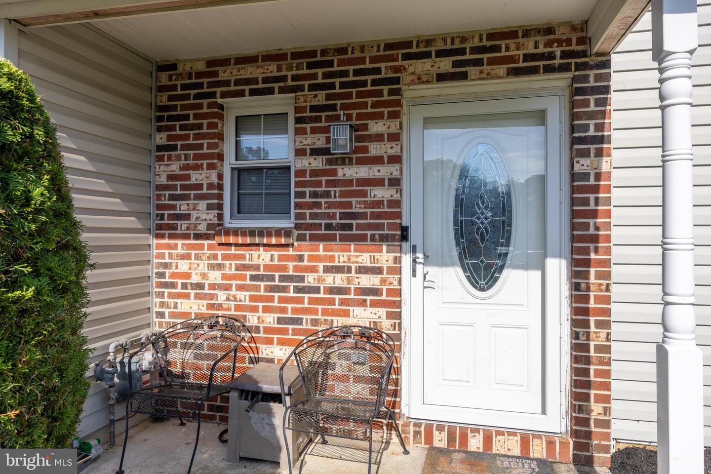 13 Hopewell Ln Property Photo 3