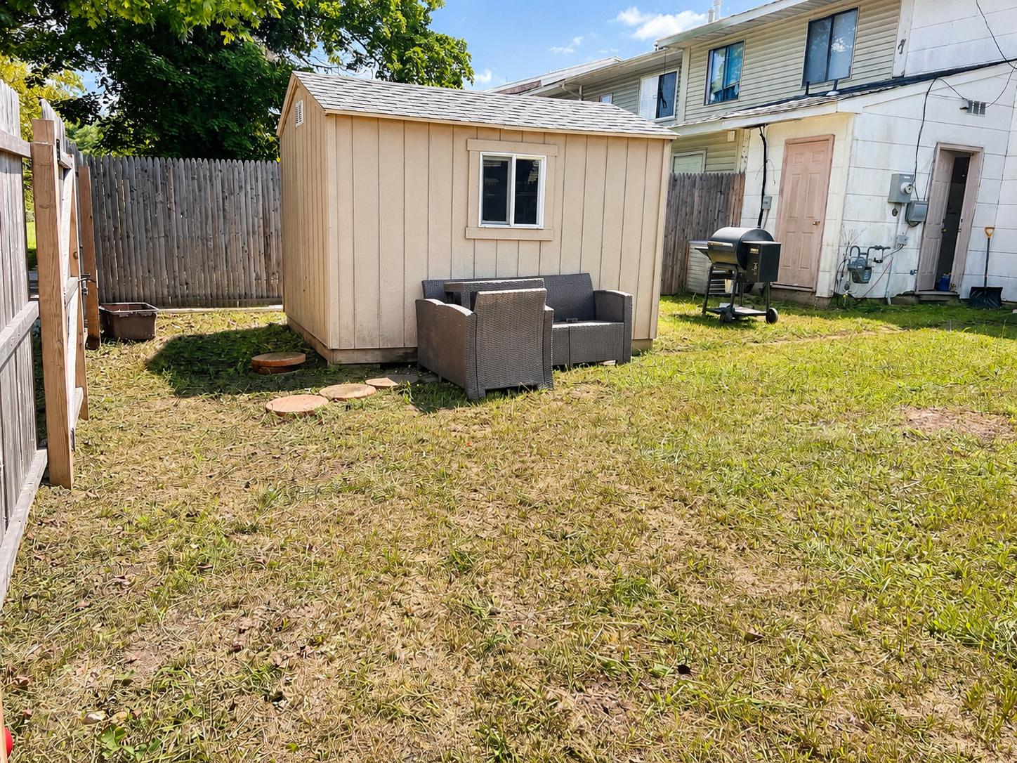 1 Maureen Ct Property Photo 22