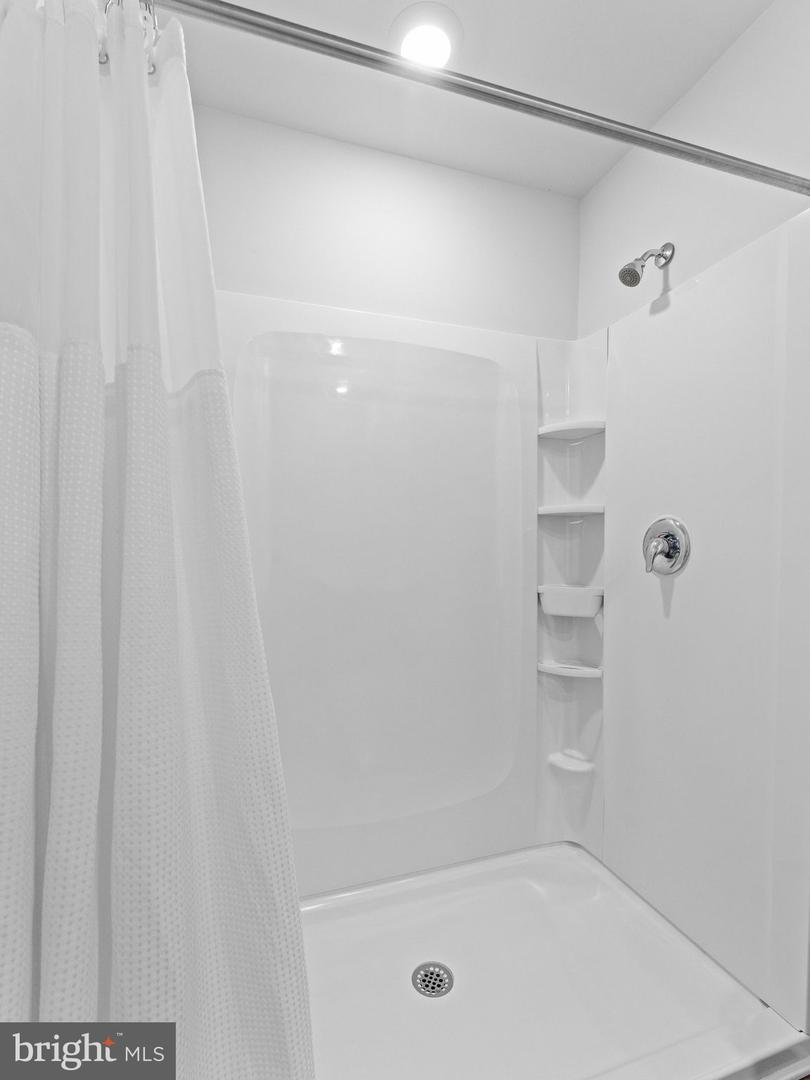 110 Sickler Ct Property Photo 25