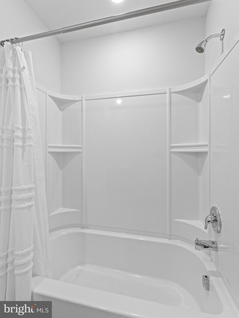 110 Sickler Ct Property Photo 32