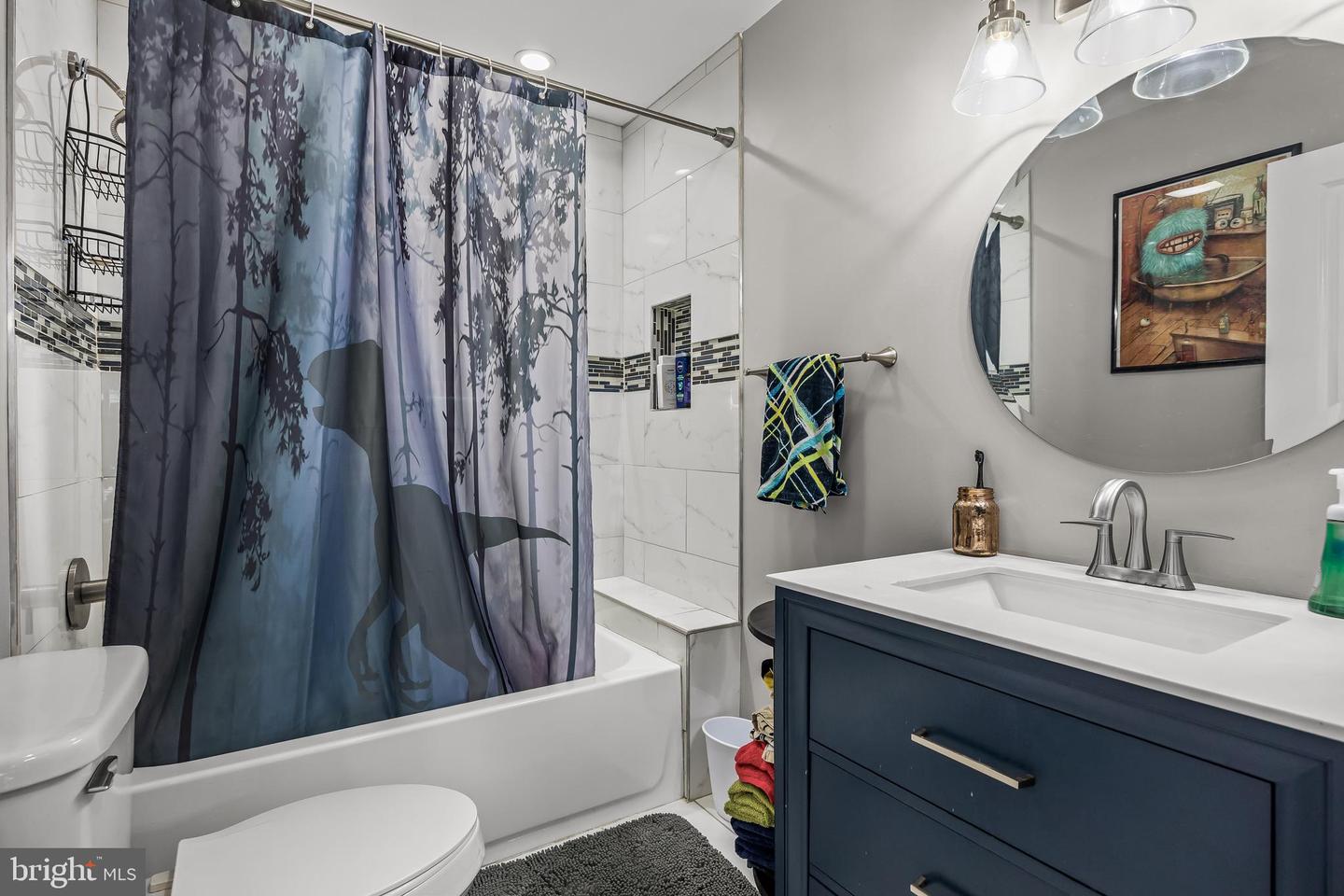 124 Washington Property Photo 13