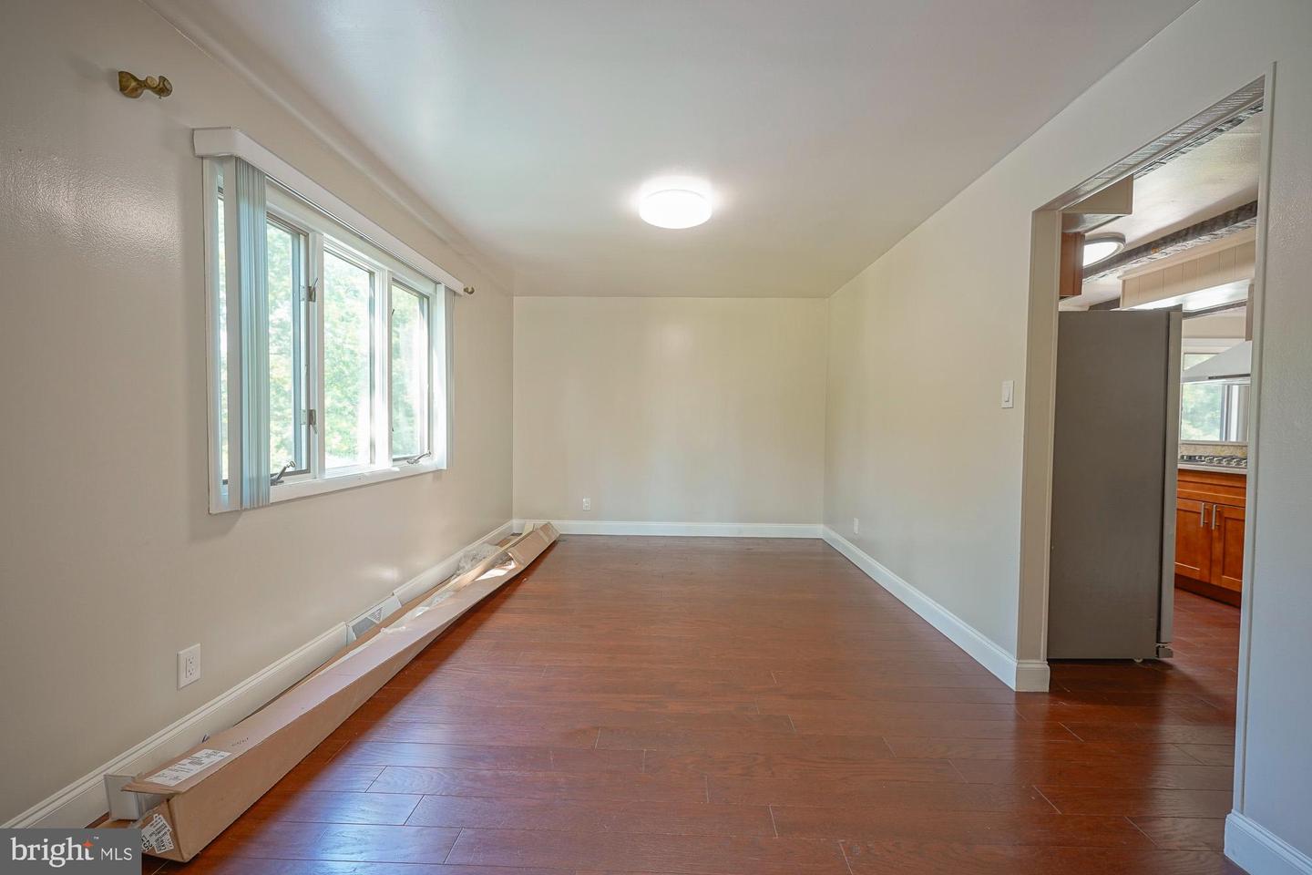 701 Crestbrook Ave Property Photo 16
