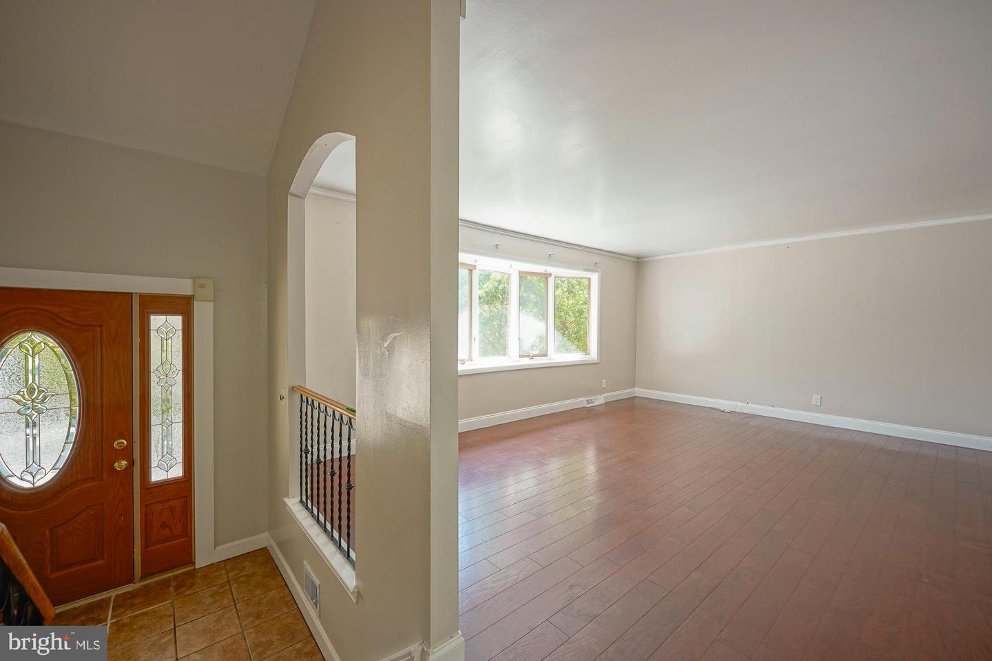 701 Crestbrook Ave Property Photo 18