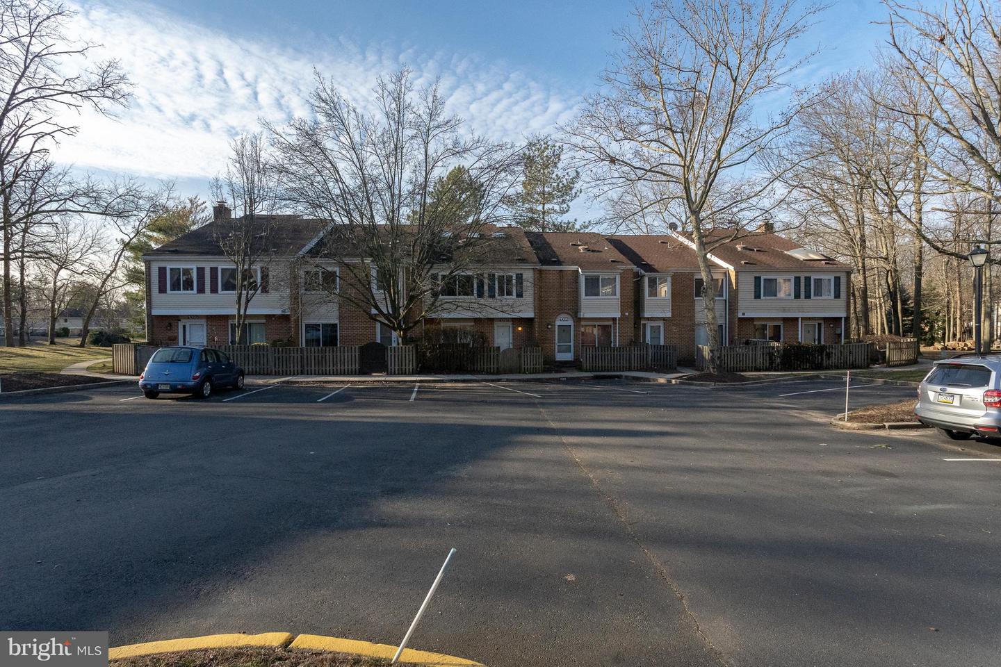 1097 Corbridge Ct Property Photo 8