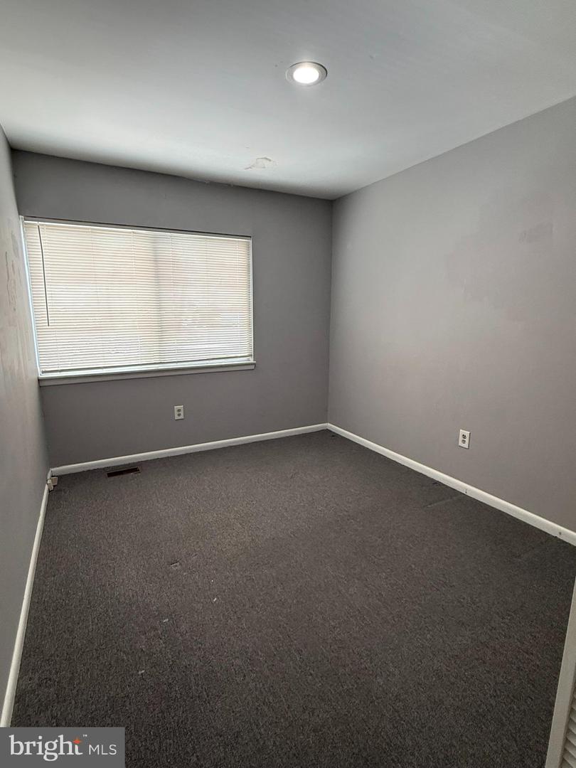 1097 Corbridge Ct Property Photo 30