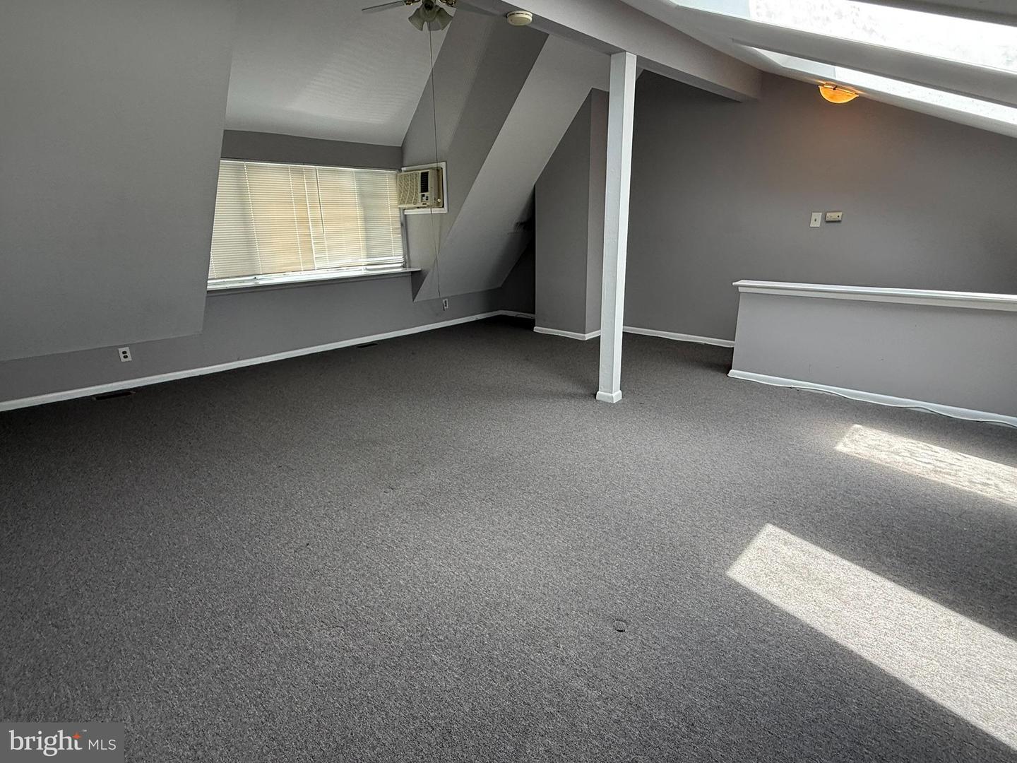 1097 Corbridge Ct Property Photo 34