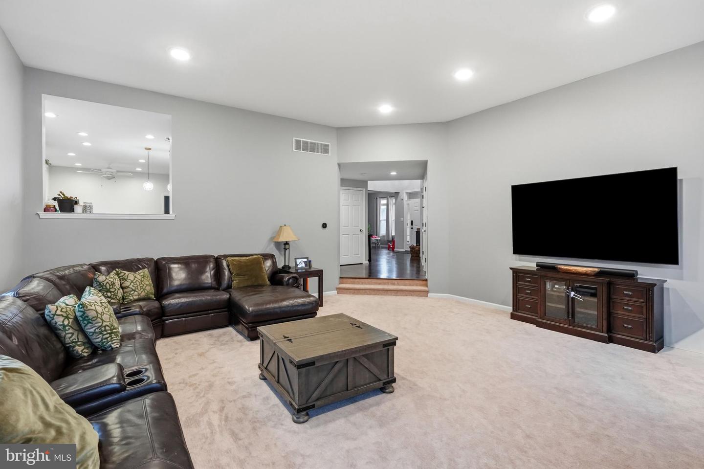 6 Polo Ct Property Photo 18