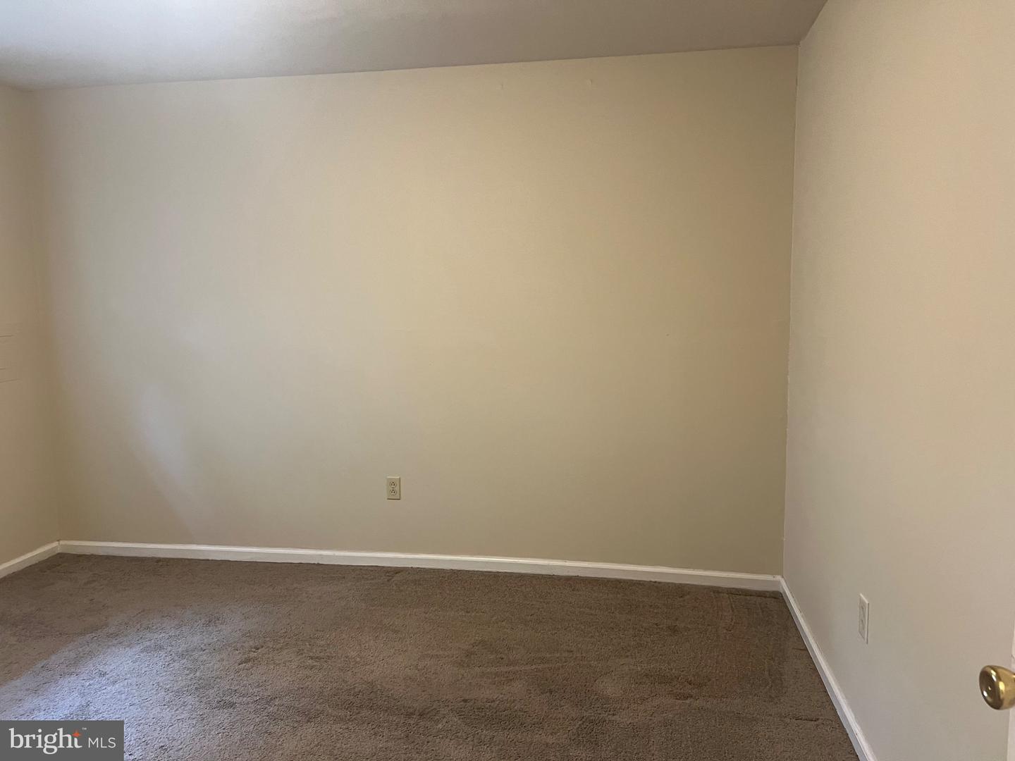 106 Dartmouth Ave Property Photo 8