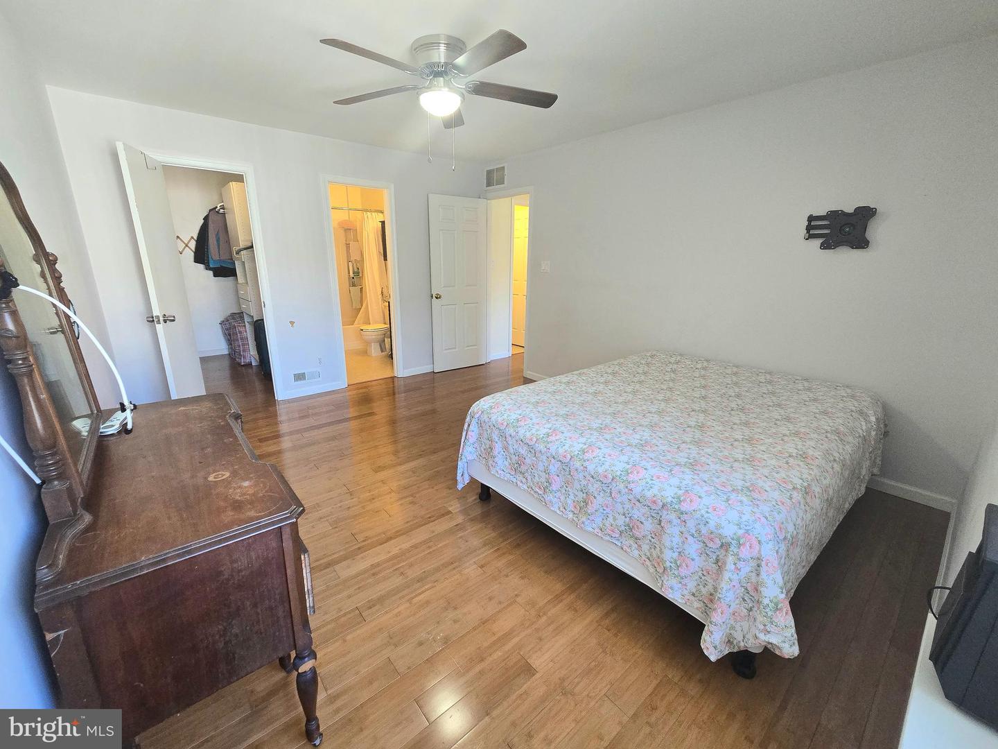 1007 Britton Pl Property Photo 13