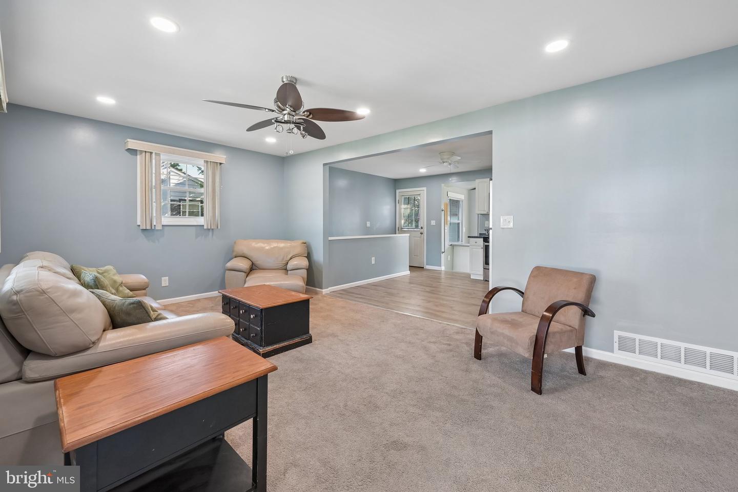 127 Trinity Ave Property Photo 4