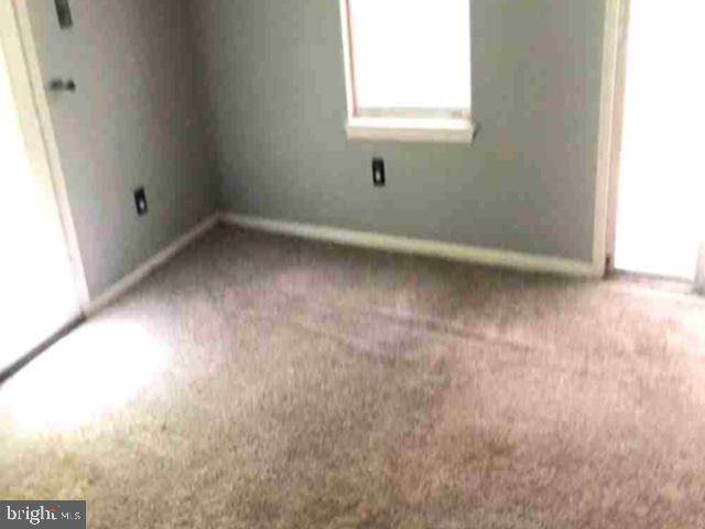 19 Summit Ct Property Photo 7