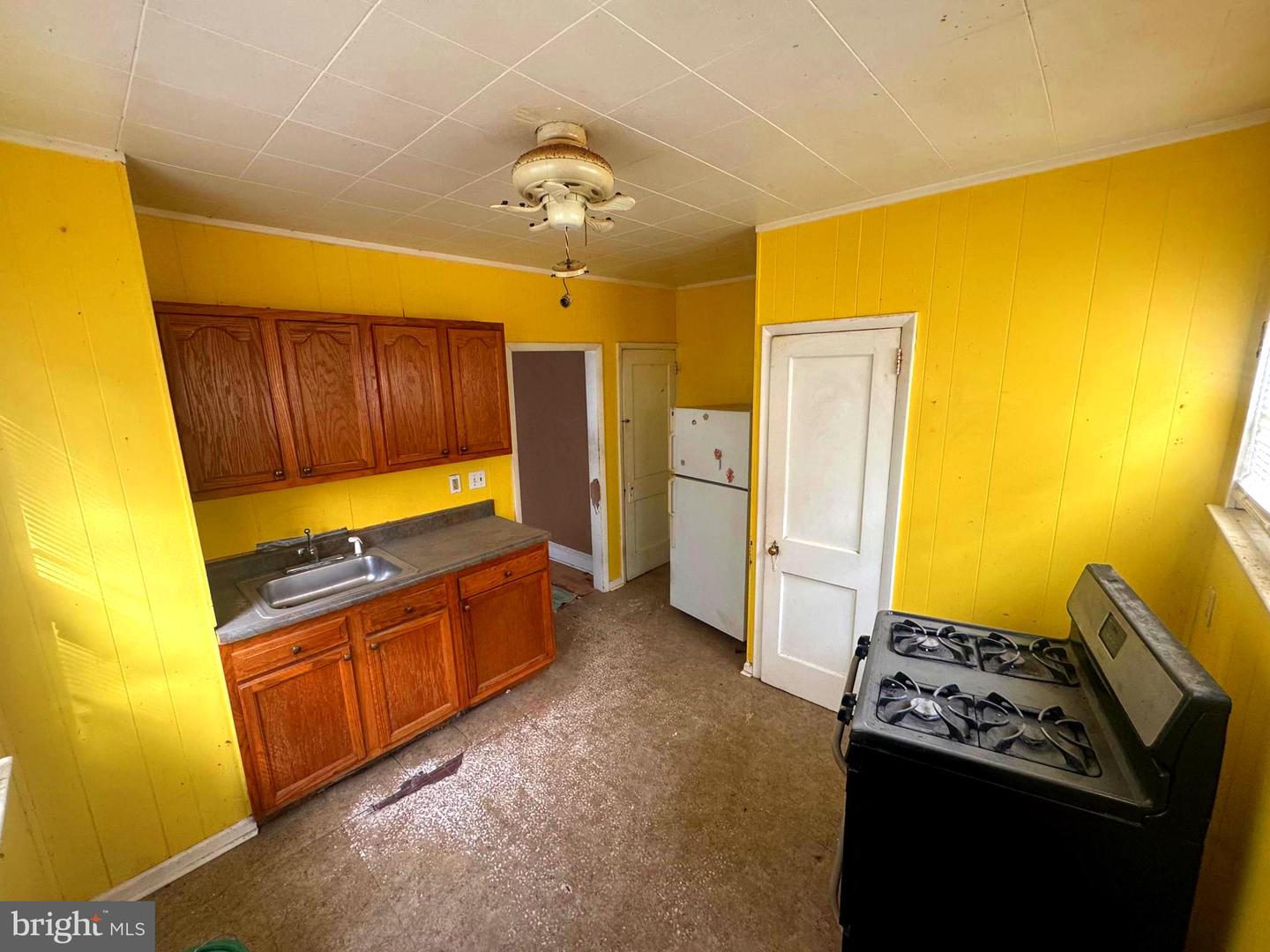4562 Harding Rd Property Photo 15