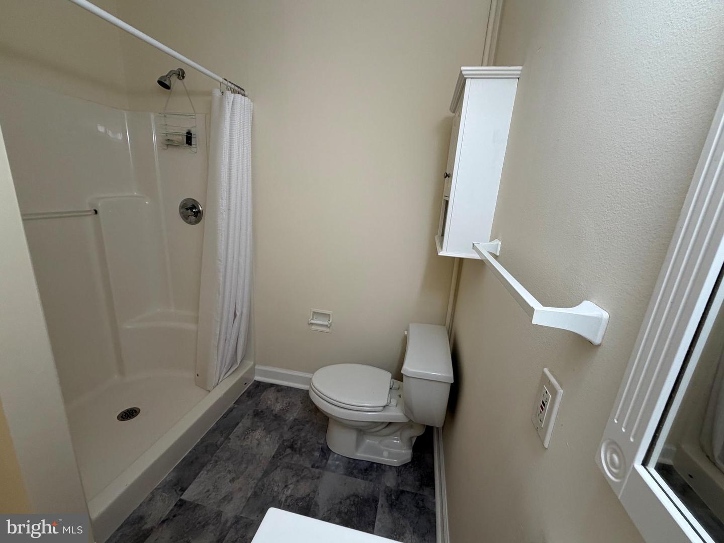 601 Berkley St Property Photo 15