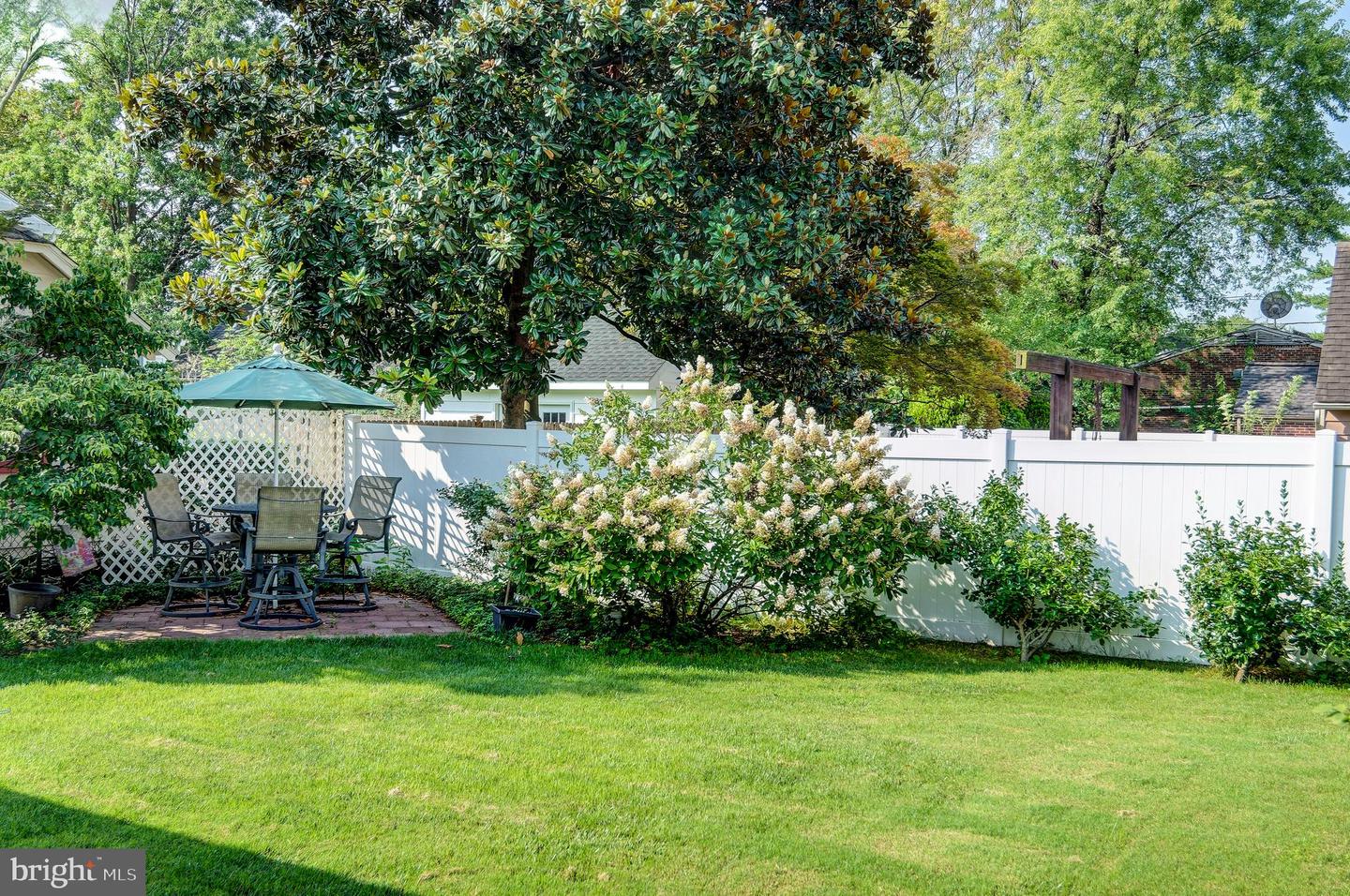 120 Ardmore Ave Property Photo 44