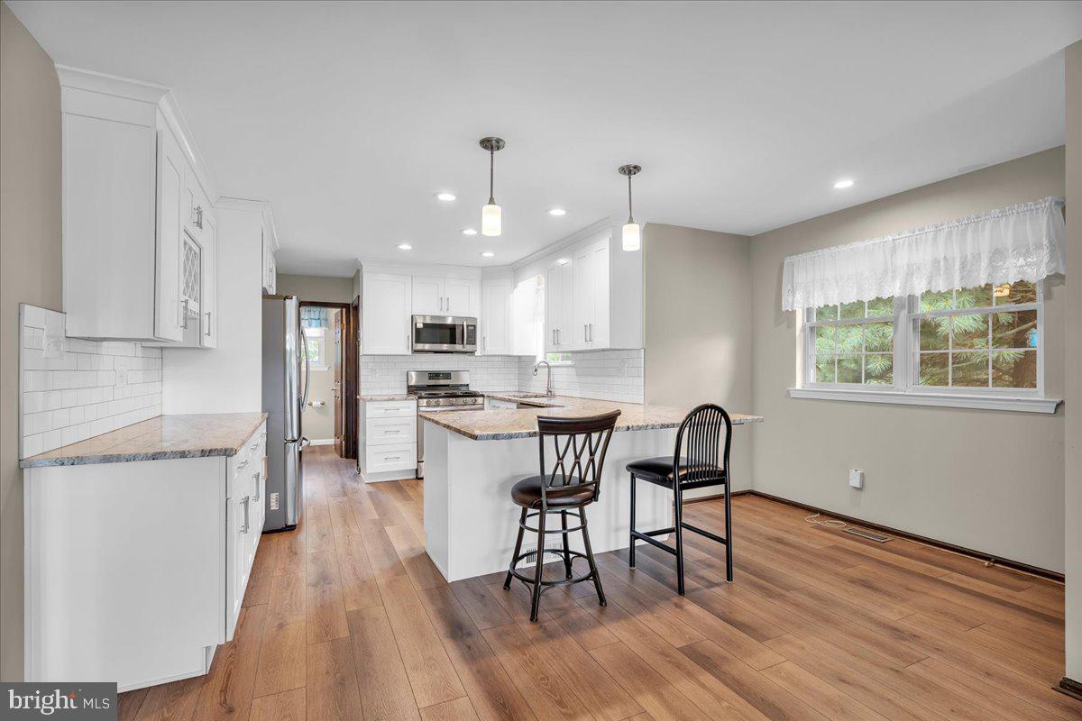 50 Wayside Road Property Photo 3