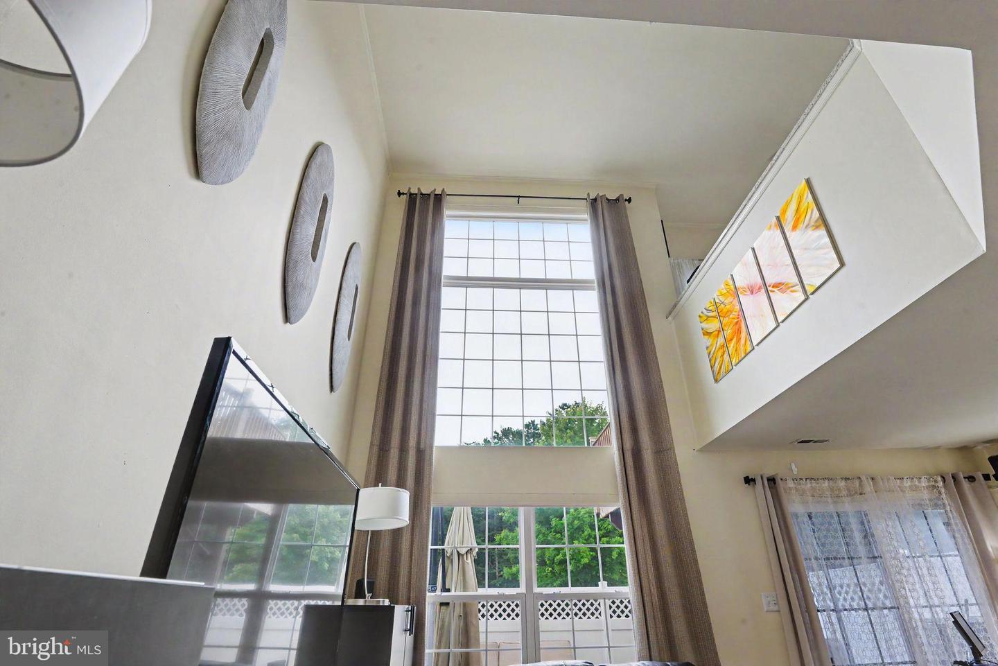 73 Tailor Lane Property Photo 30