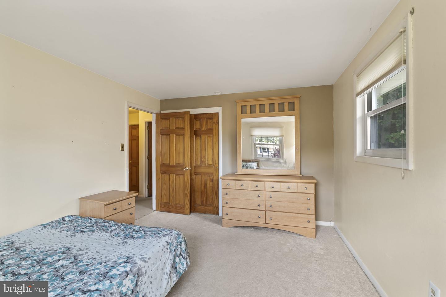 240 Winding Way Rd Property Photo 18