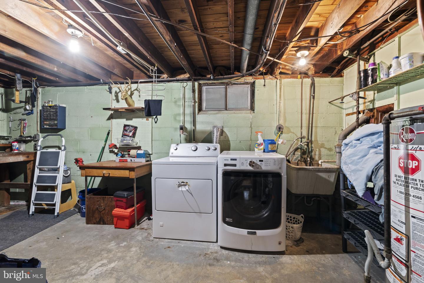 240 Winding Way Rd Property Photo 27
