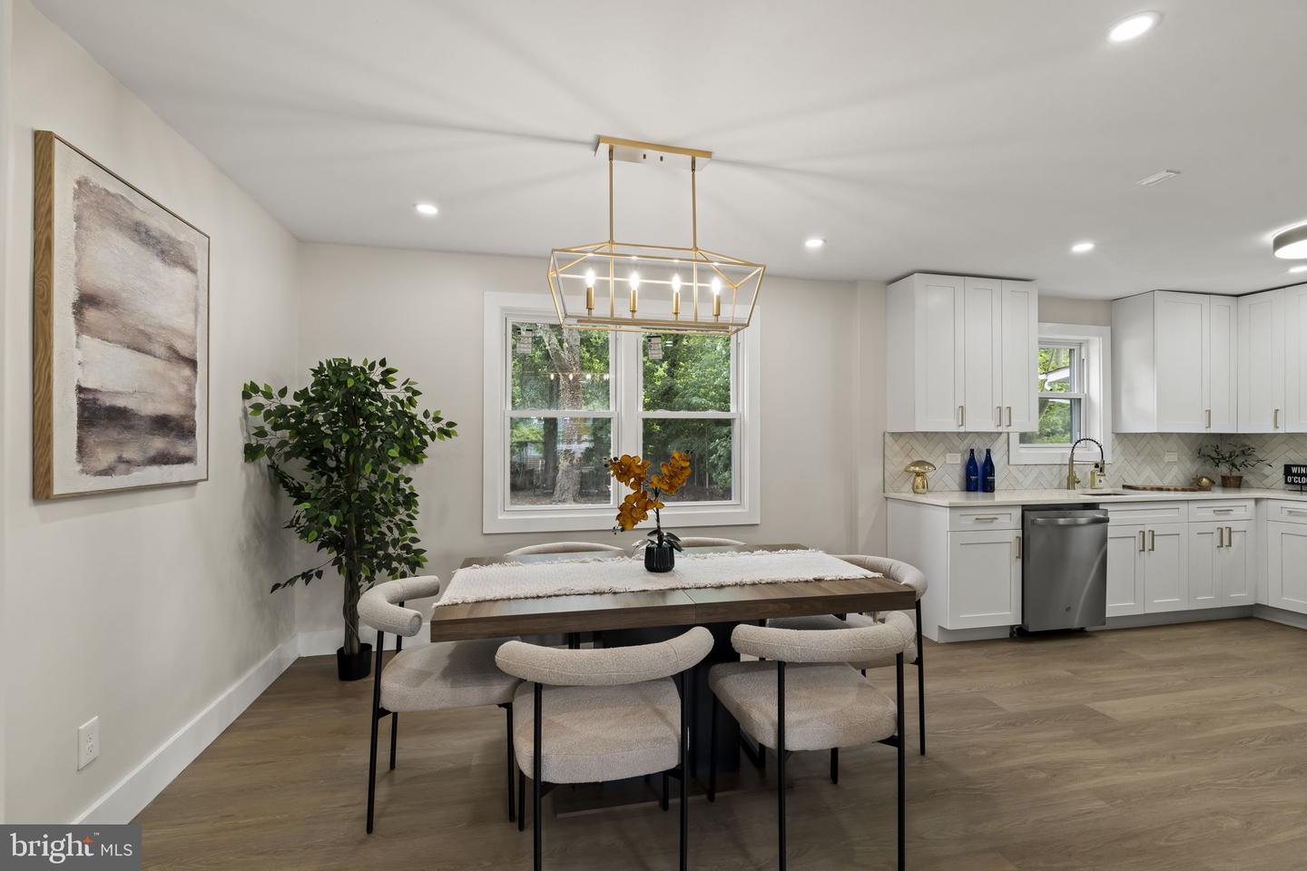 4668 Springfield Ave Property Photo 11