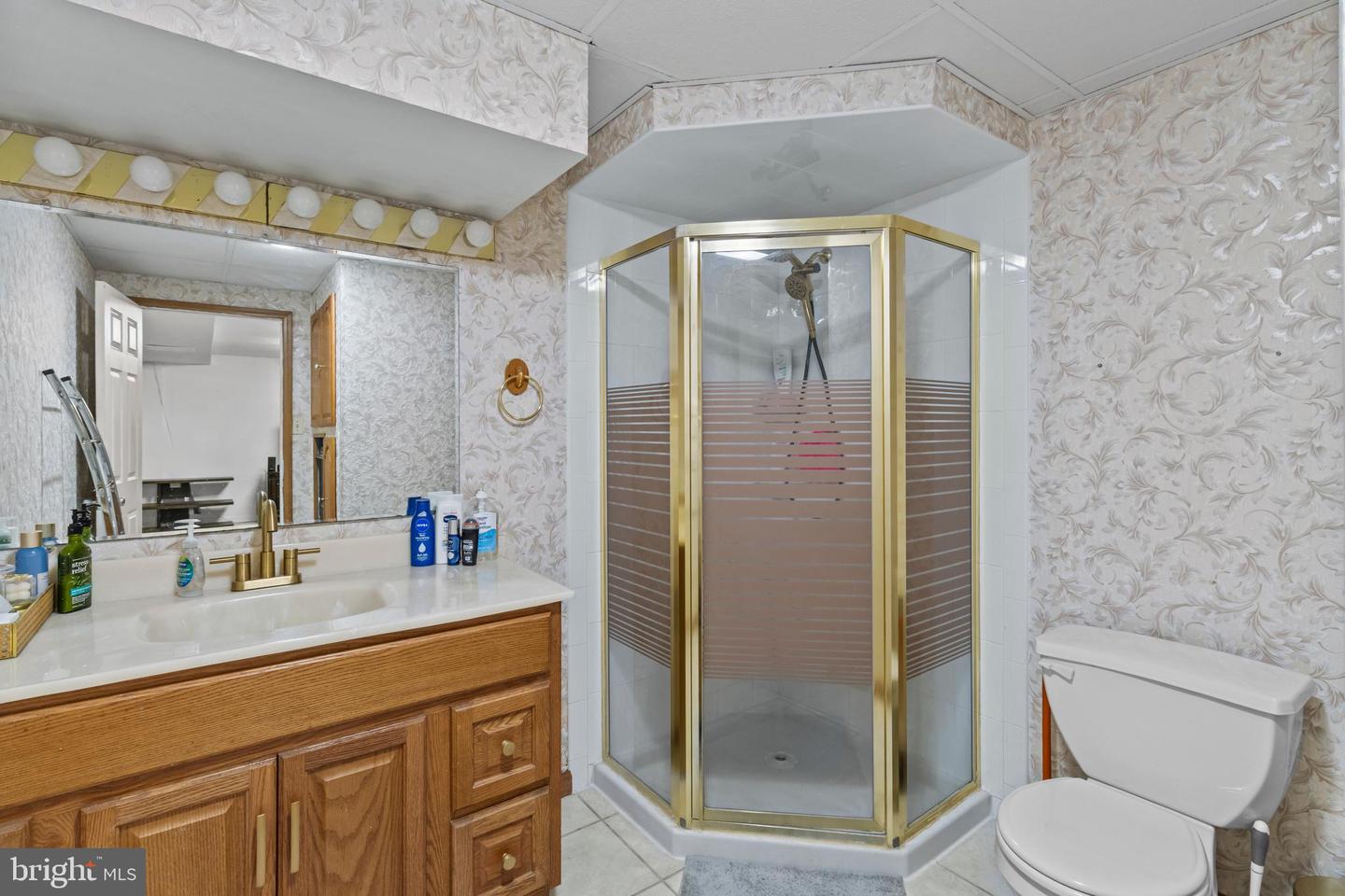 40 Chippenham Dr Property Photo 12