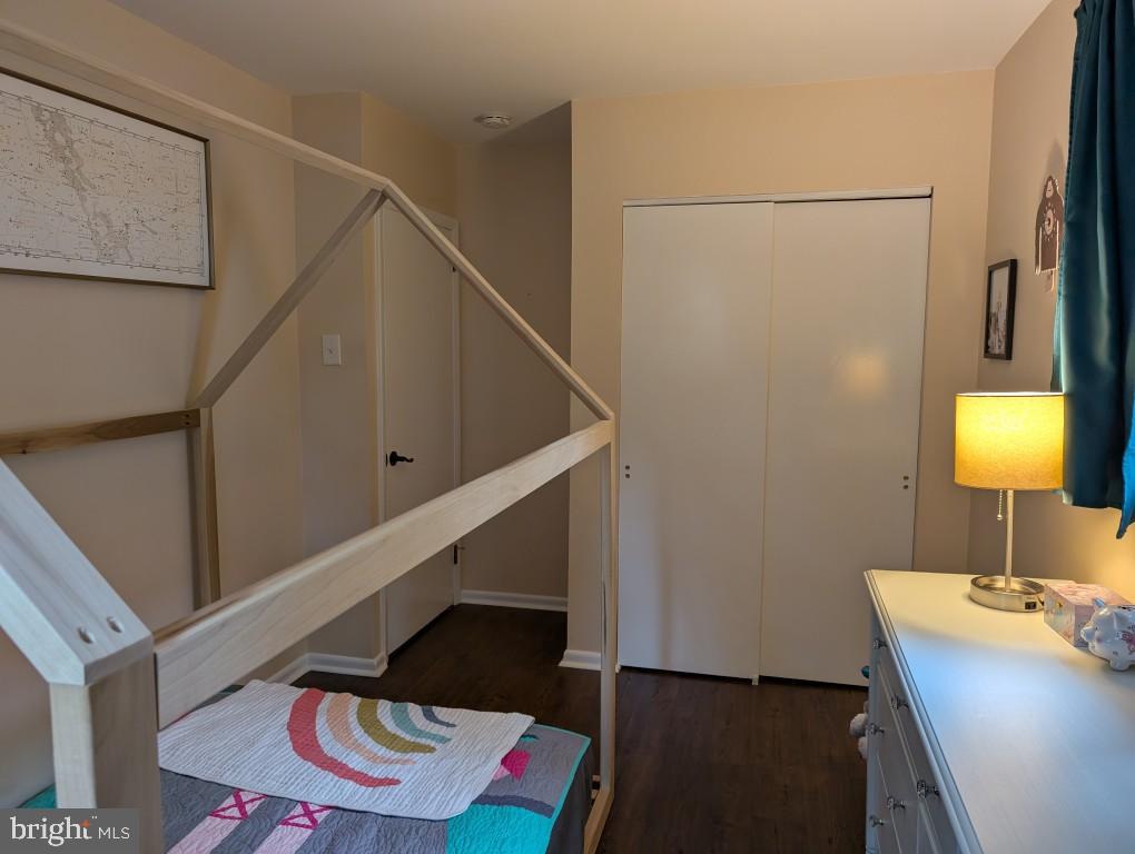 8 Conard Ave #main Level Unit Property Photo 13