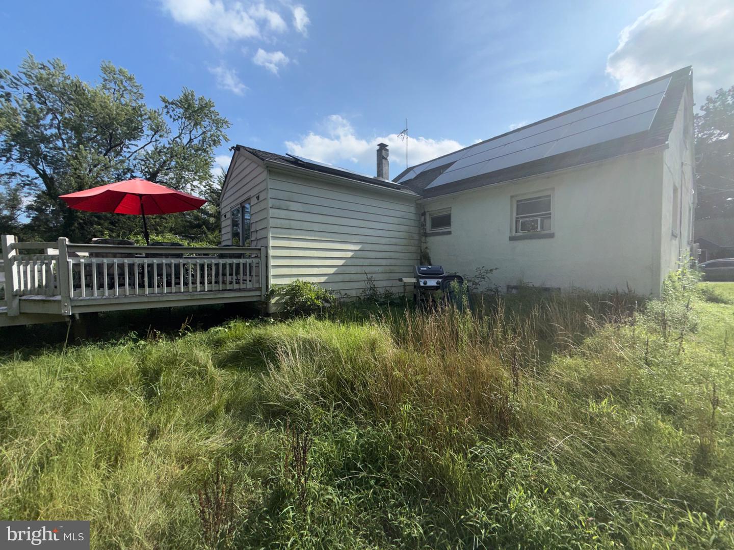 12 Meehan Blvd Property Photo 4