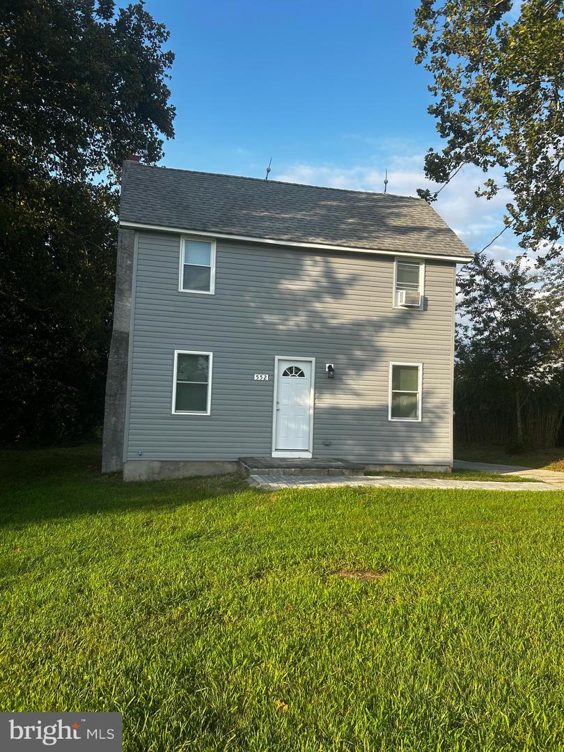 552 Sickler Ave Property Photo 3