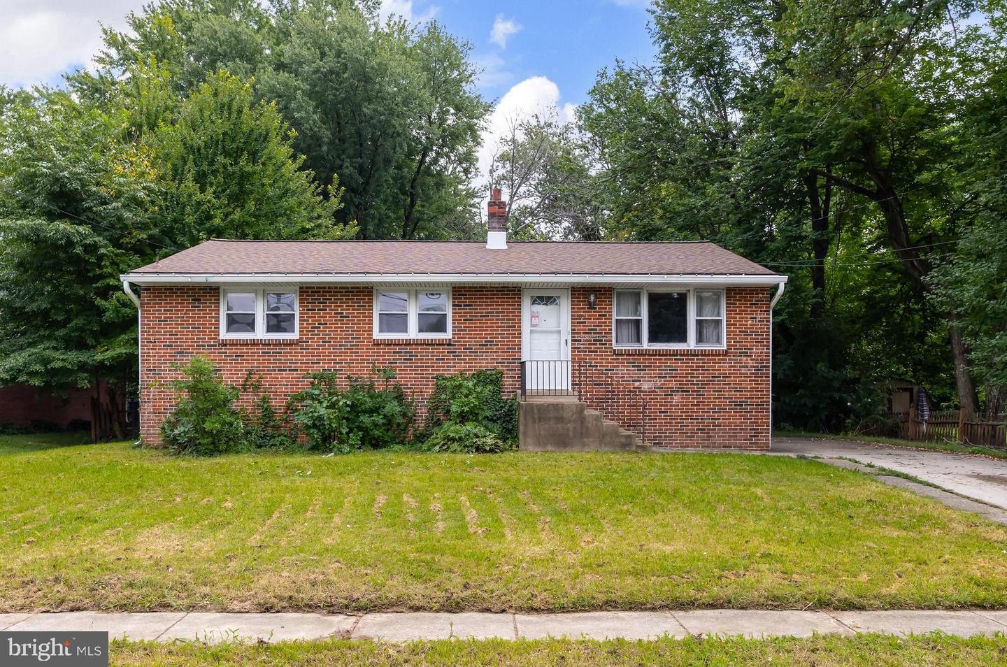519 Highland Ave Property Photo 1
