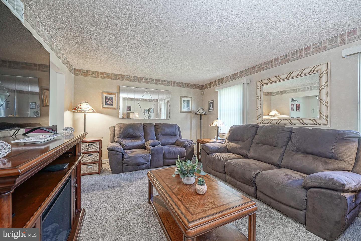 38 Winfield Rd Property Photo 15