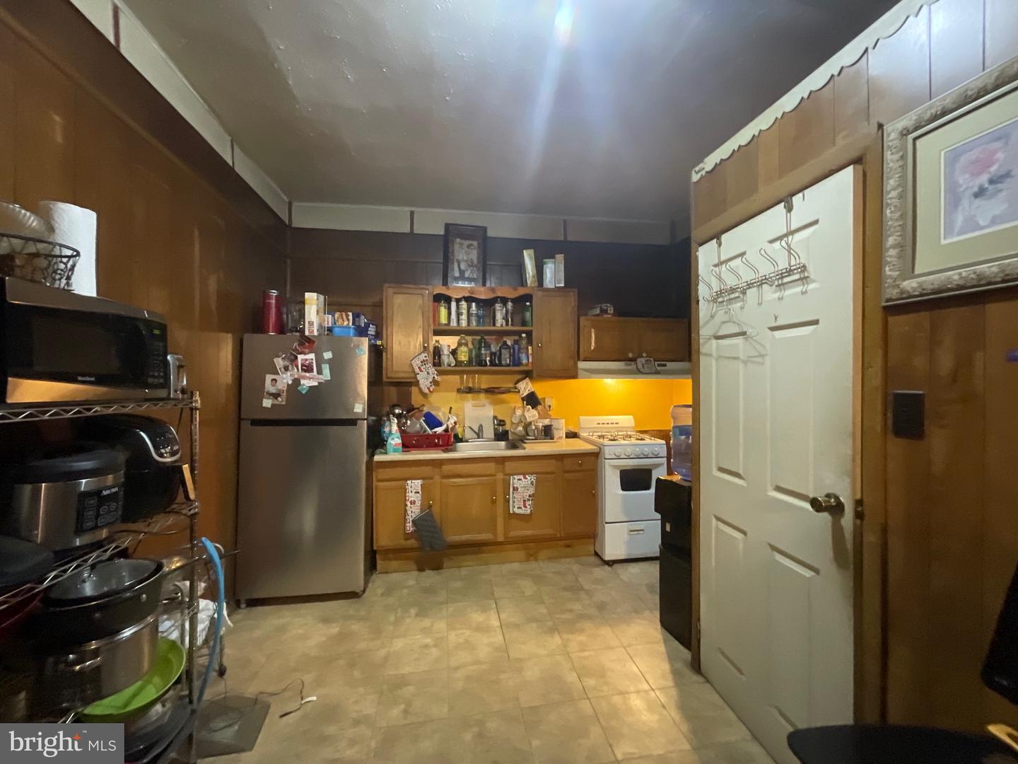 1811 River Ave Property Photo 3