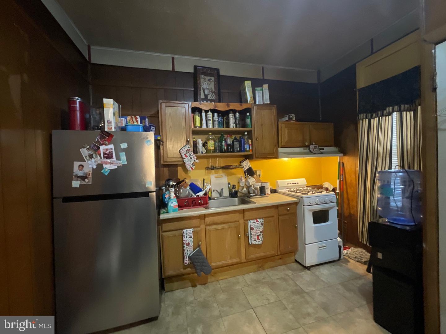 1811 River Ave Property Photo 4
