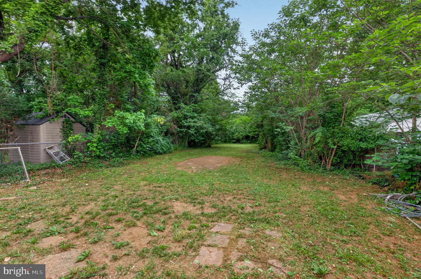 302 Sloan Ave Property Photo 20