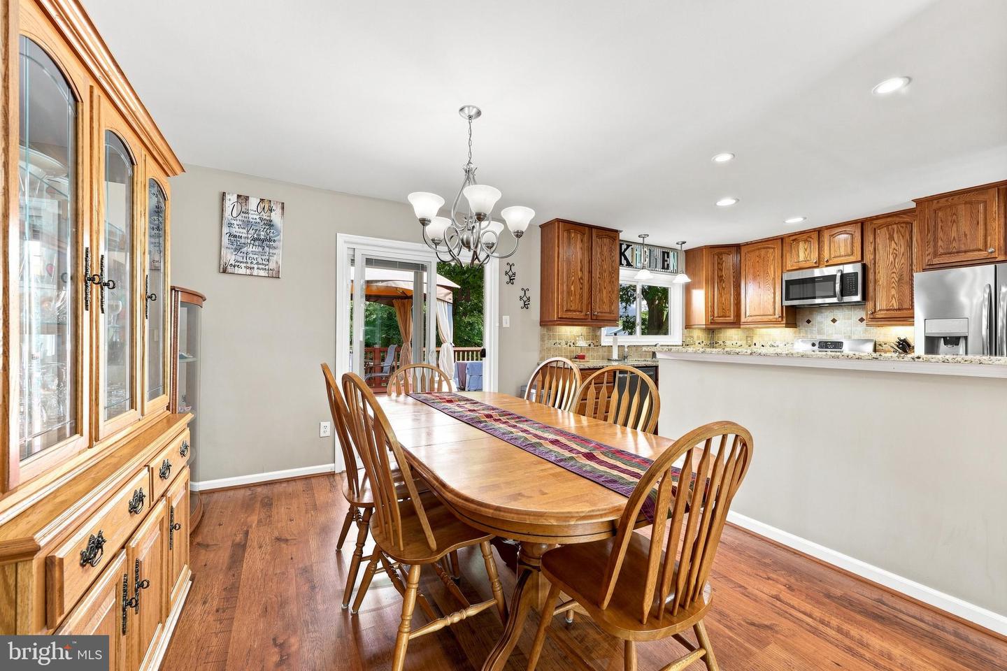 2 Woodhaven Rd Property Photo 6