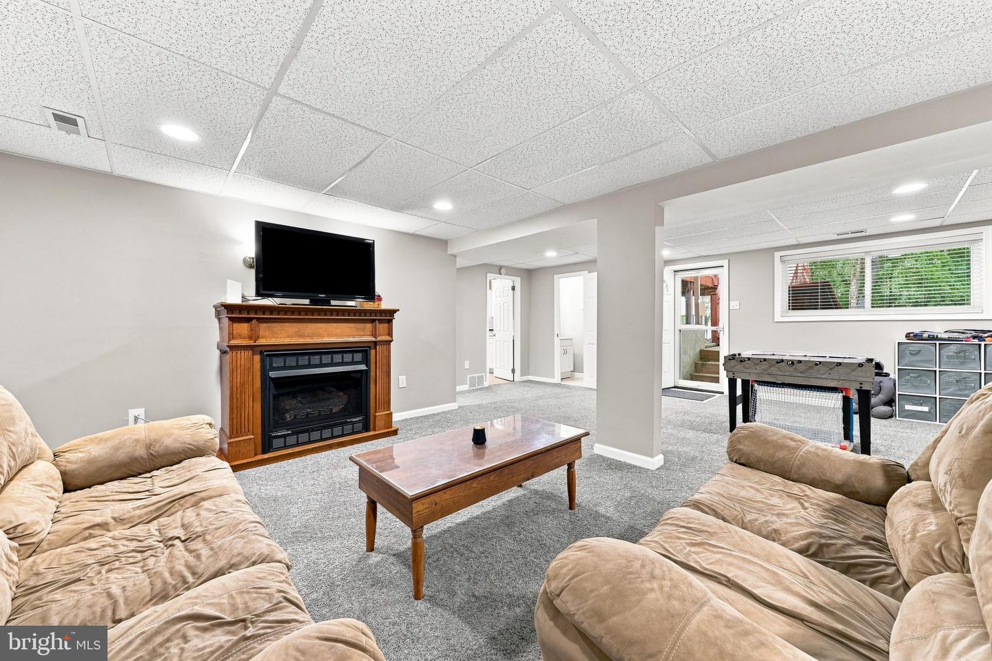 2 Woodhaven Rd Property Photo 17