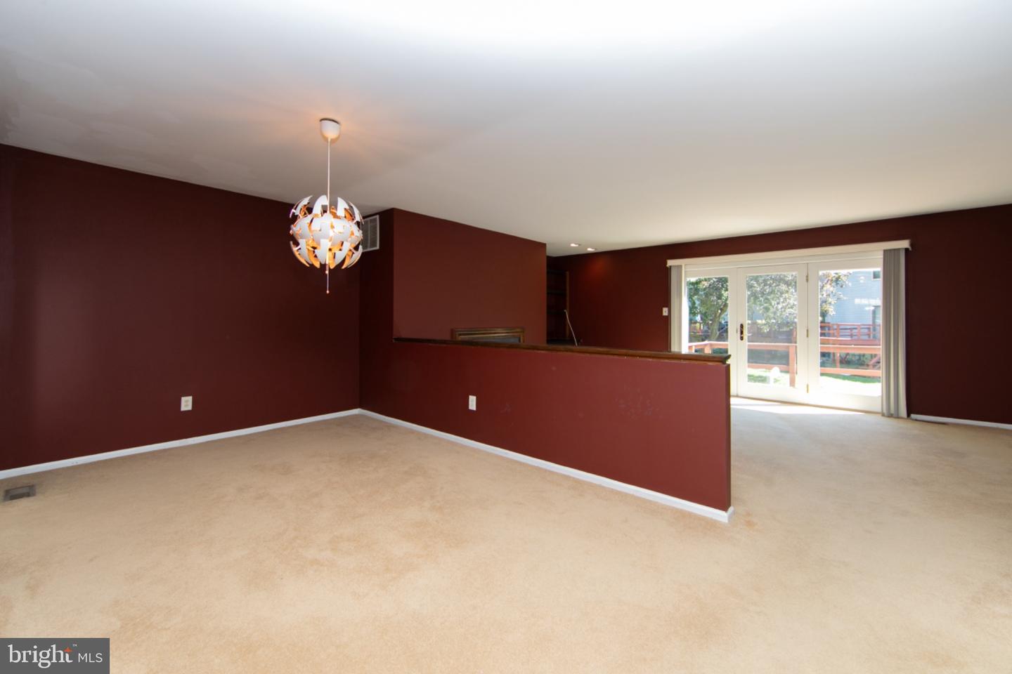 35 Crofton Commons Property Photo 8