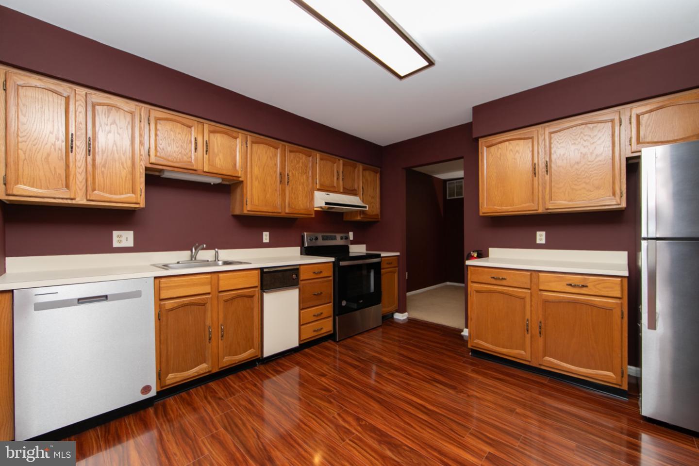 35 Crofton Commons Property Photo 13