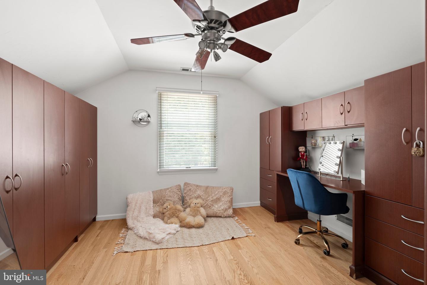 1248 Maple Ave Property Photo 34