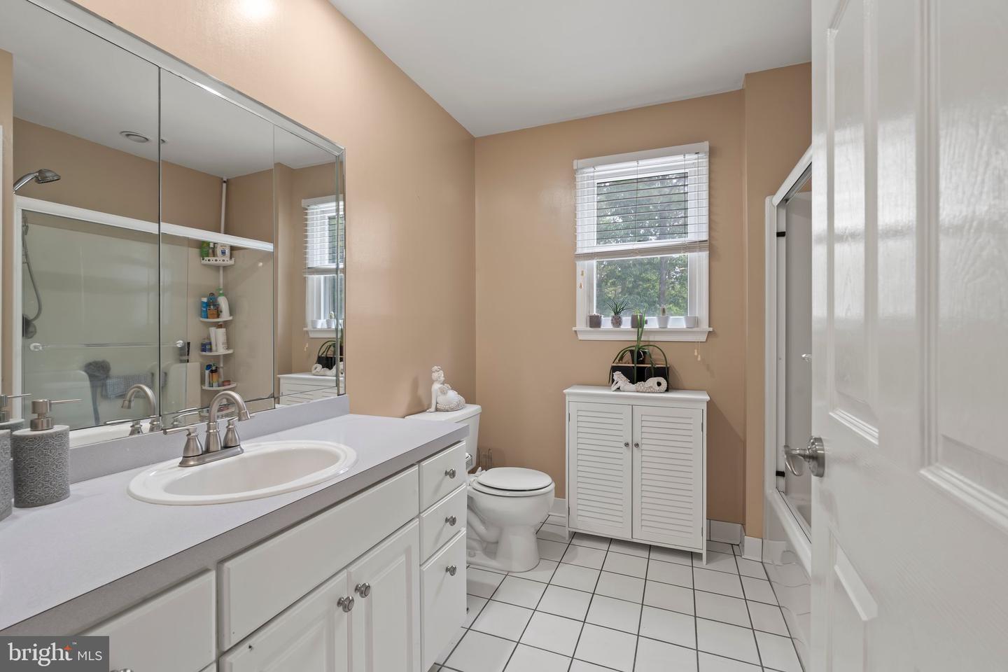 1248 Maple Ave Property Photo 42
