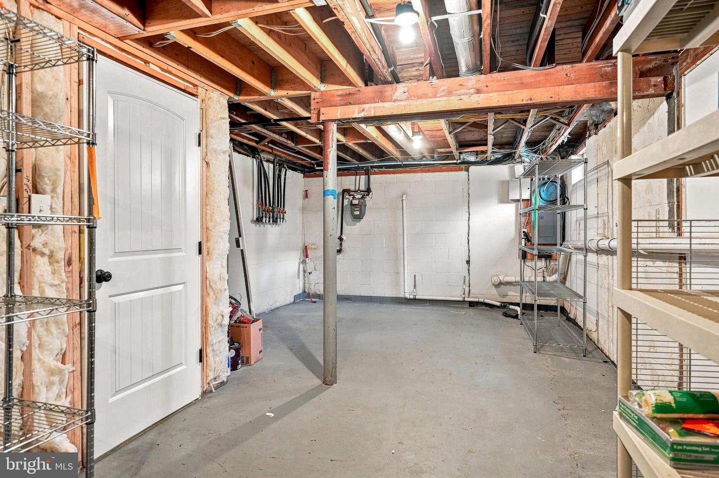 331 Ardmore Ave Property Photo 72
