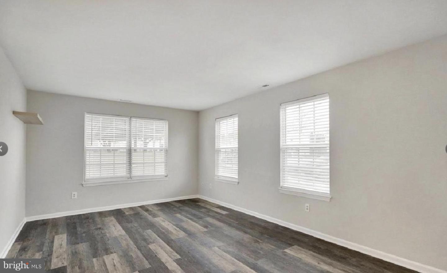 1804 Mason Run Property Photo 4