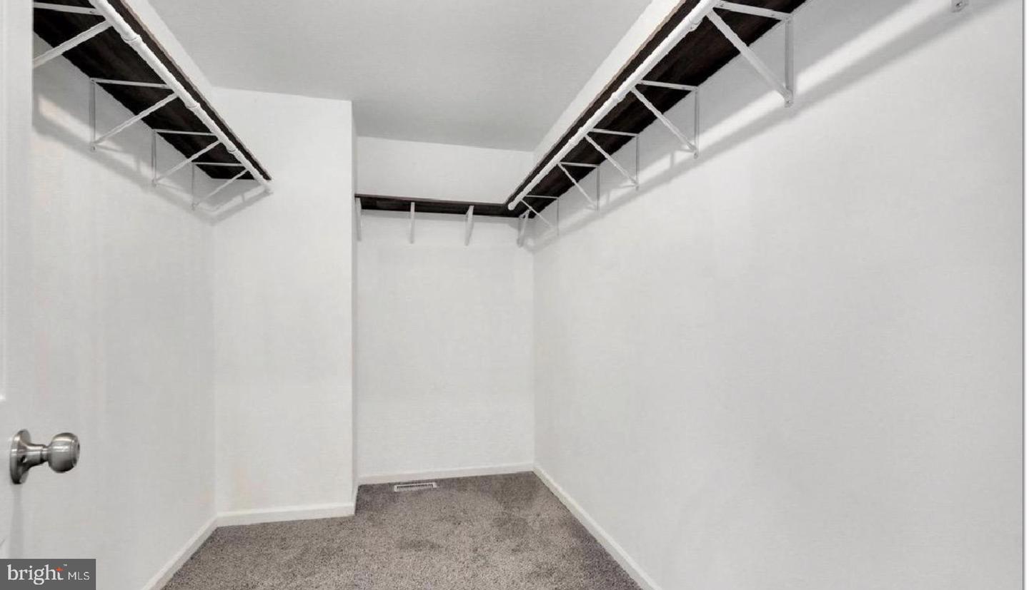 1804 Mason Run Property Photo 18