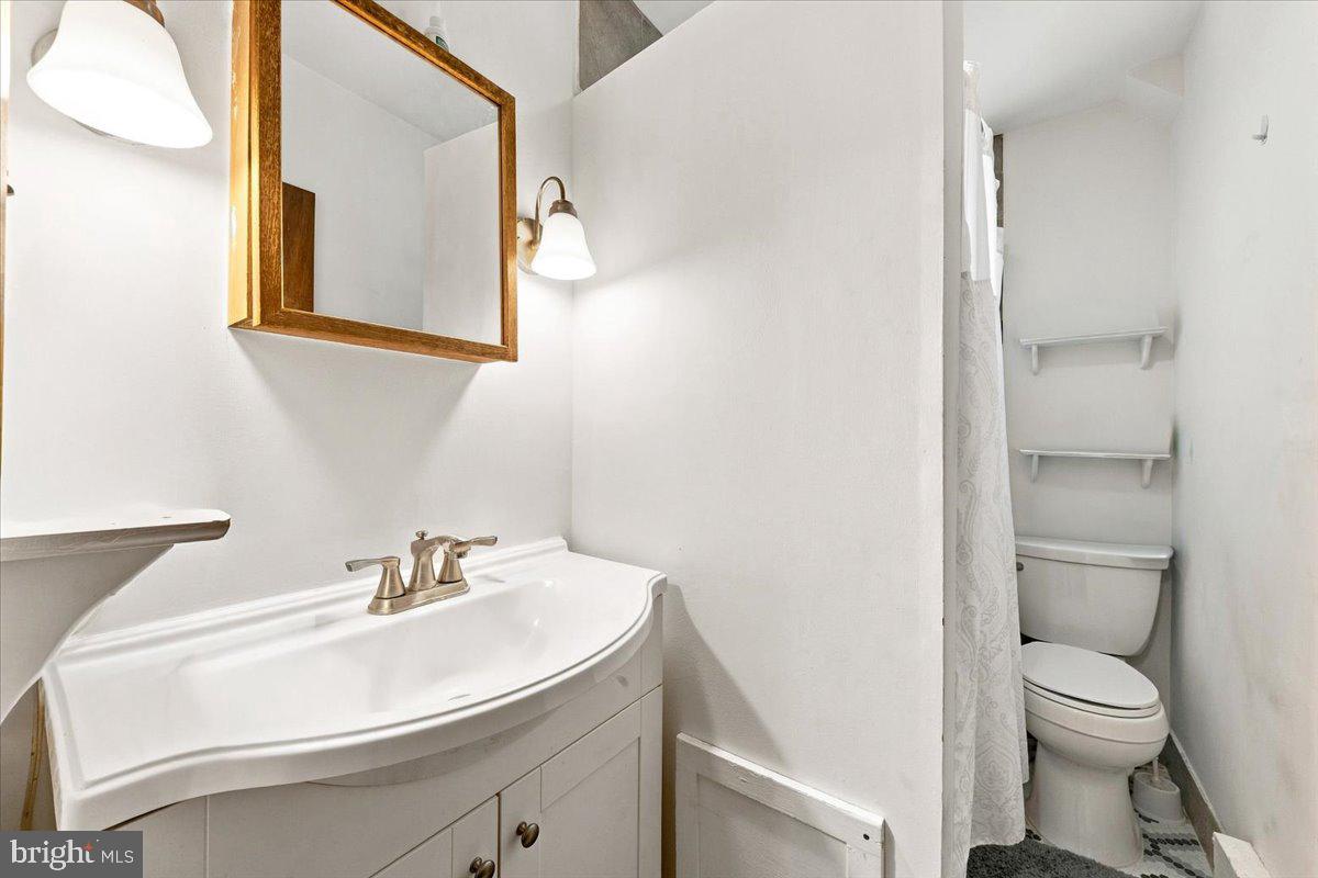 308 Paris Ave Property Photo 14