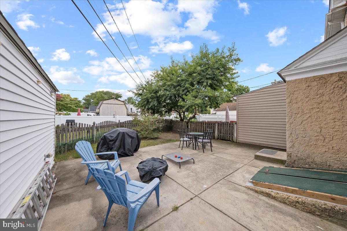 308 Paris Ave Property Photo 19