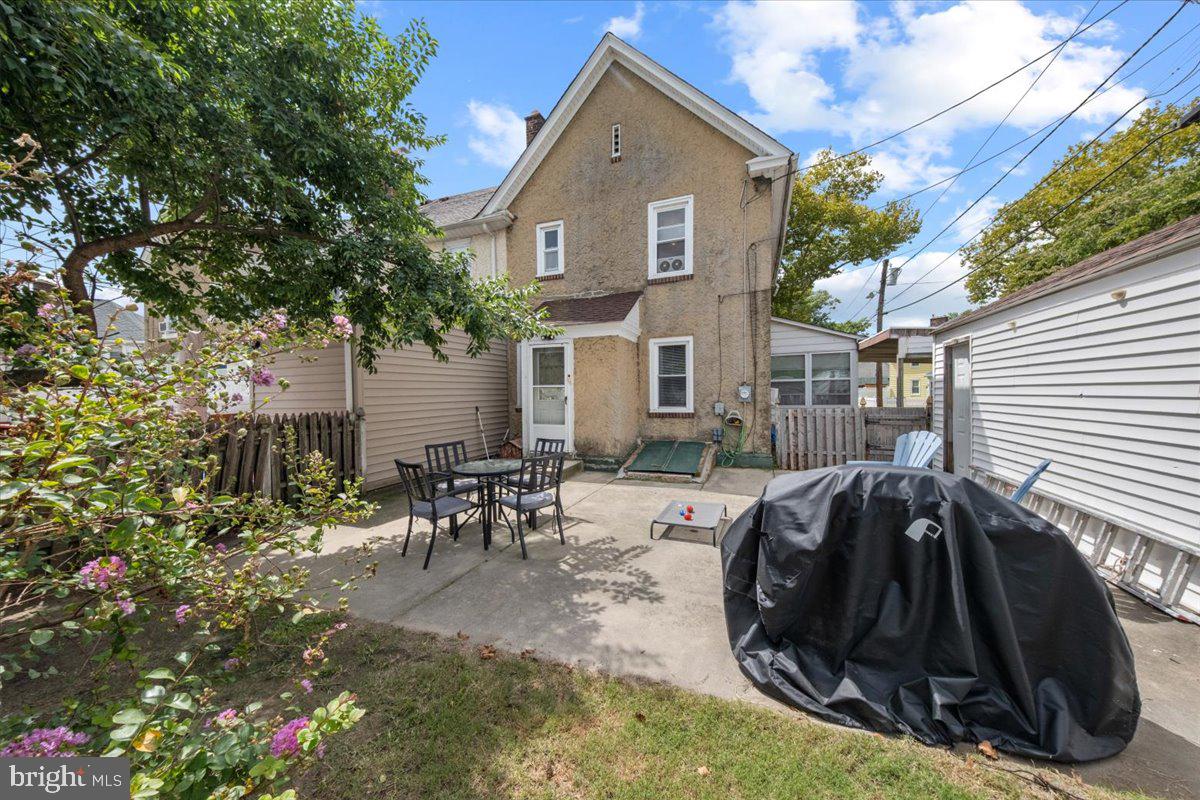 308 Paris Ave Property Photo 21