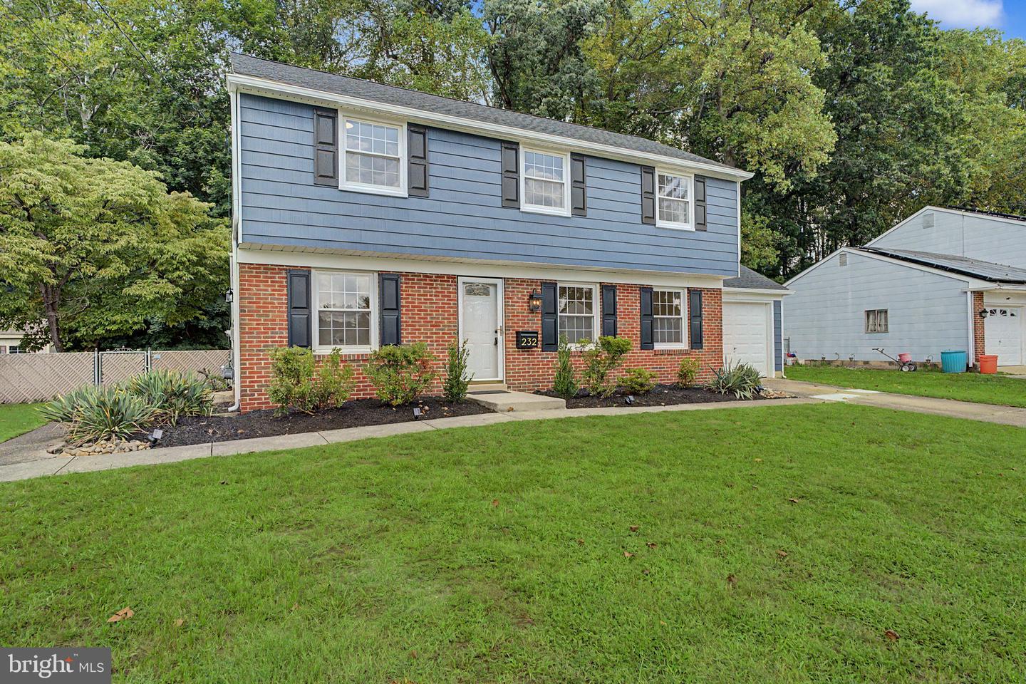 232 Winding Way Rd Property Photo 2