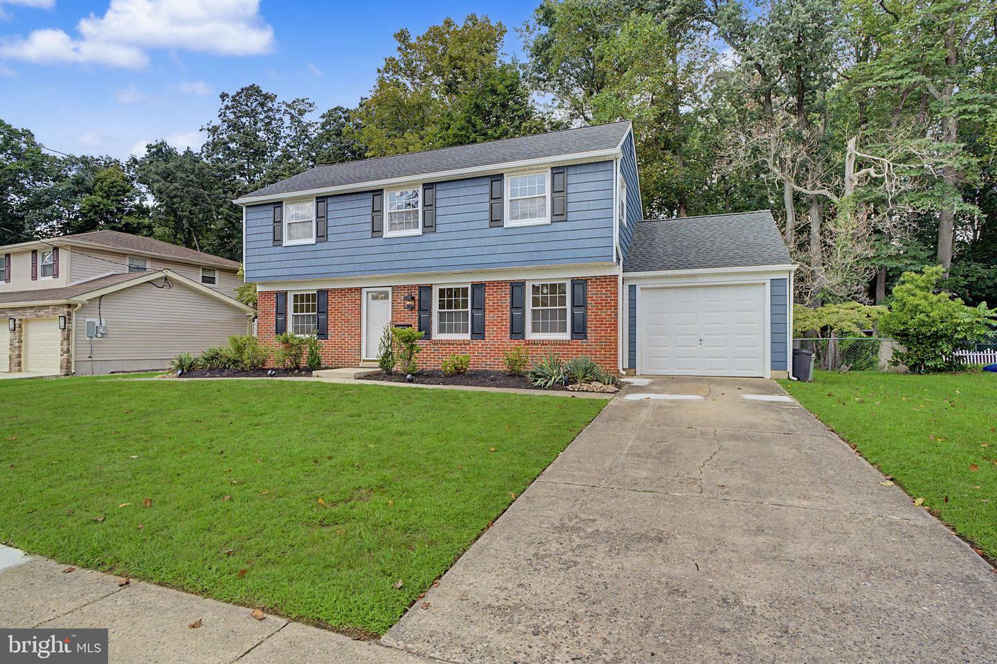 232 Winding Way Rd Property Photo 3