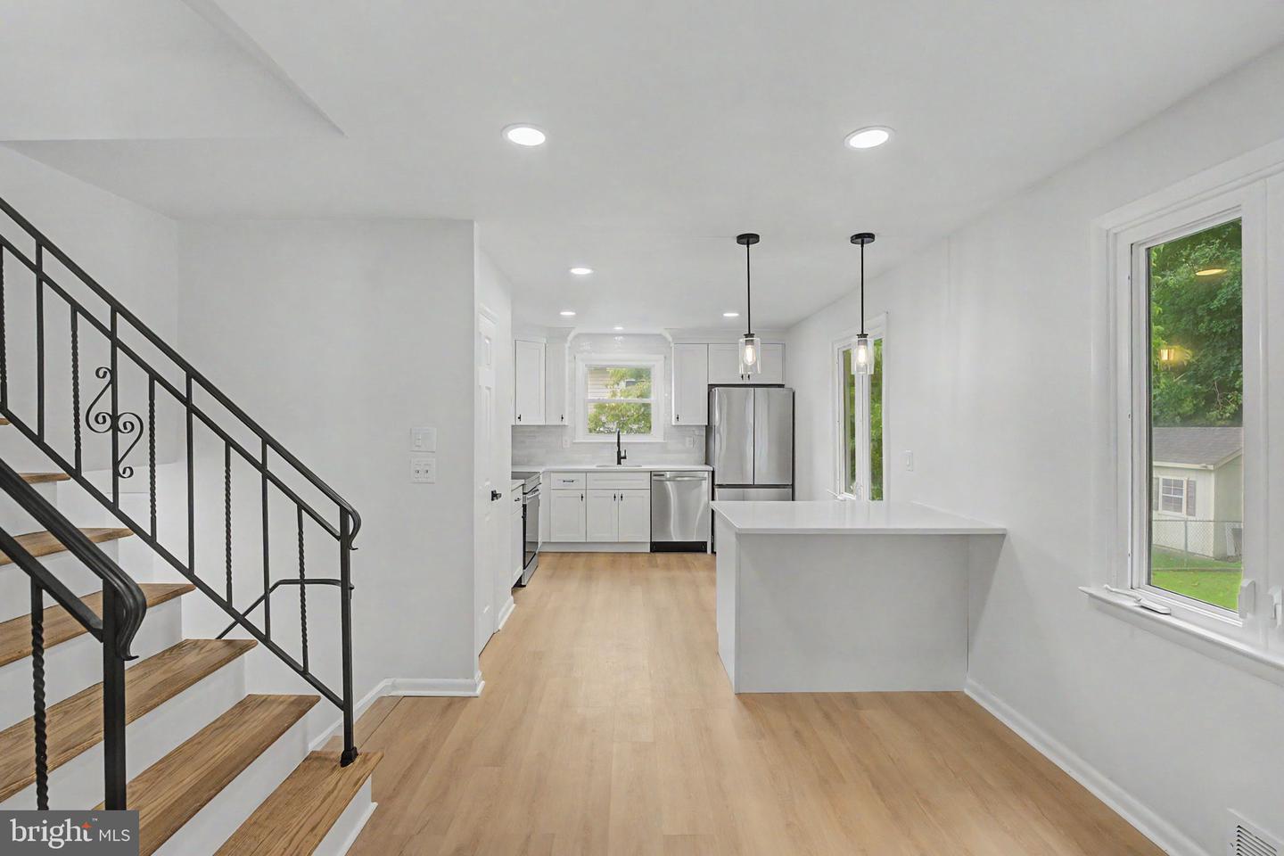 232 Winding Way Rd Property Photo 18